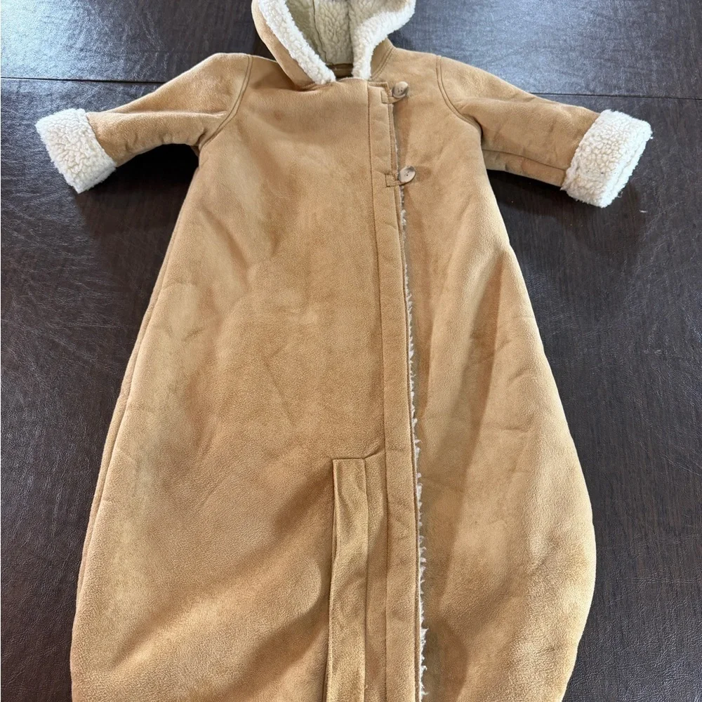 Baby Gap Brown Faux Suede Sherpa Bunting Snow Suit Size 6-12 Months